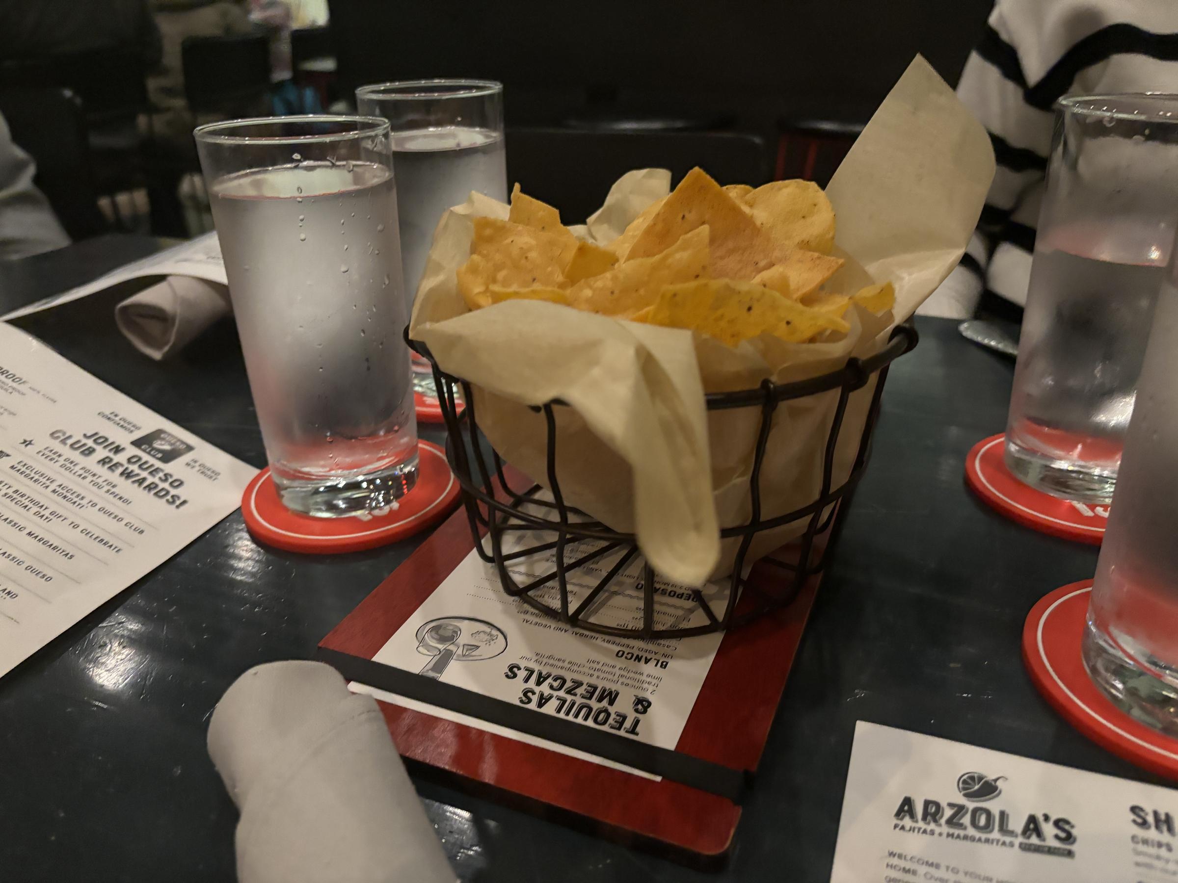 Arzolas Fajitas + Margaritas chips