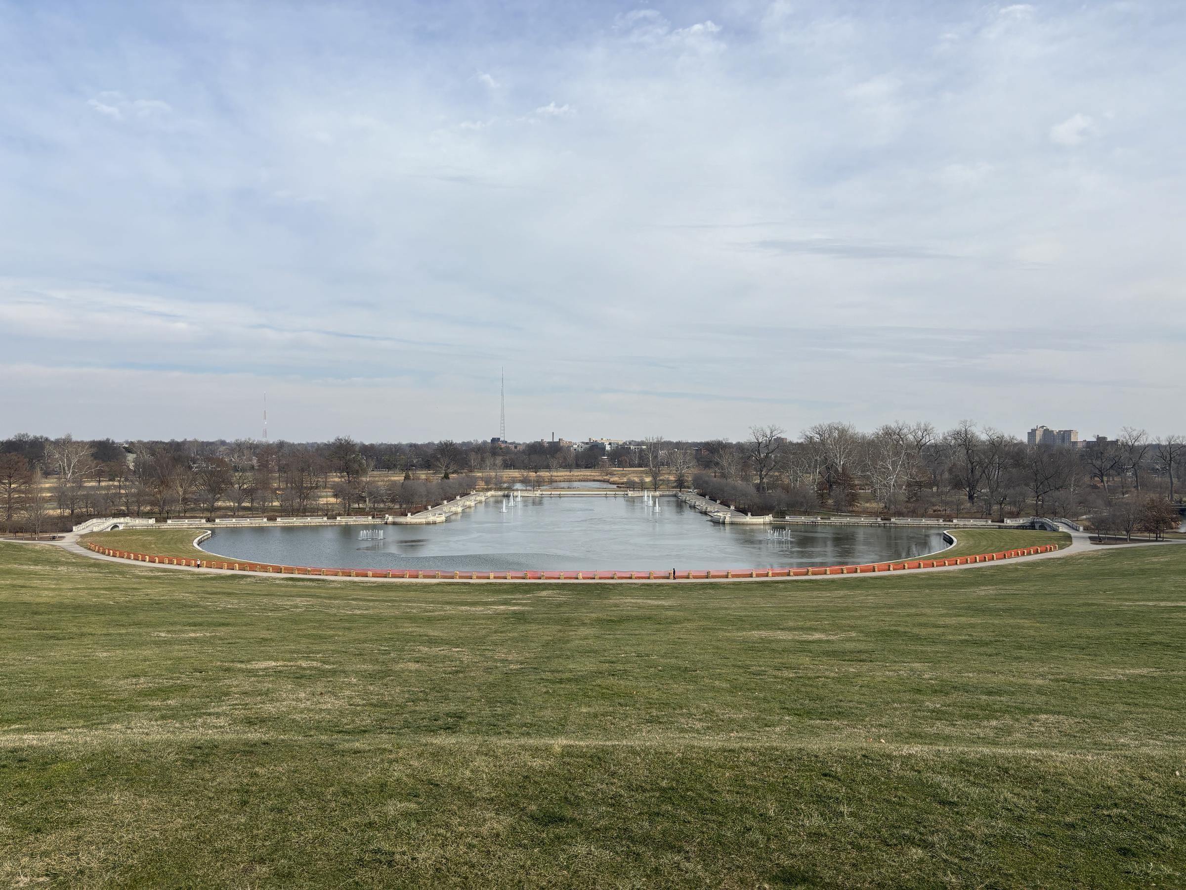 Saint Louis Art Museum Front Pond