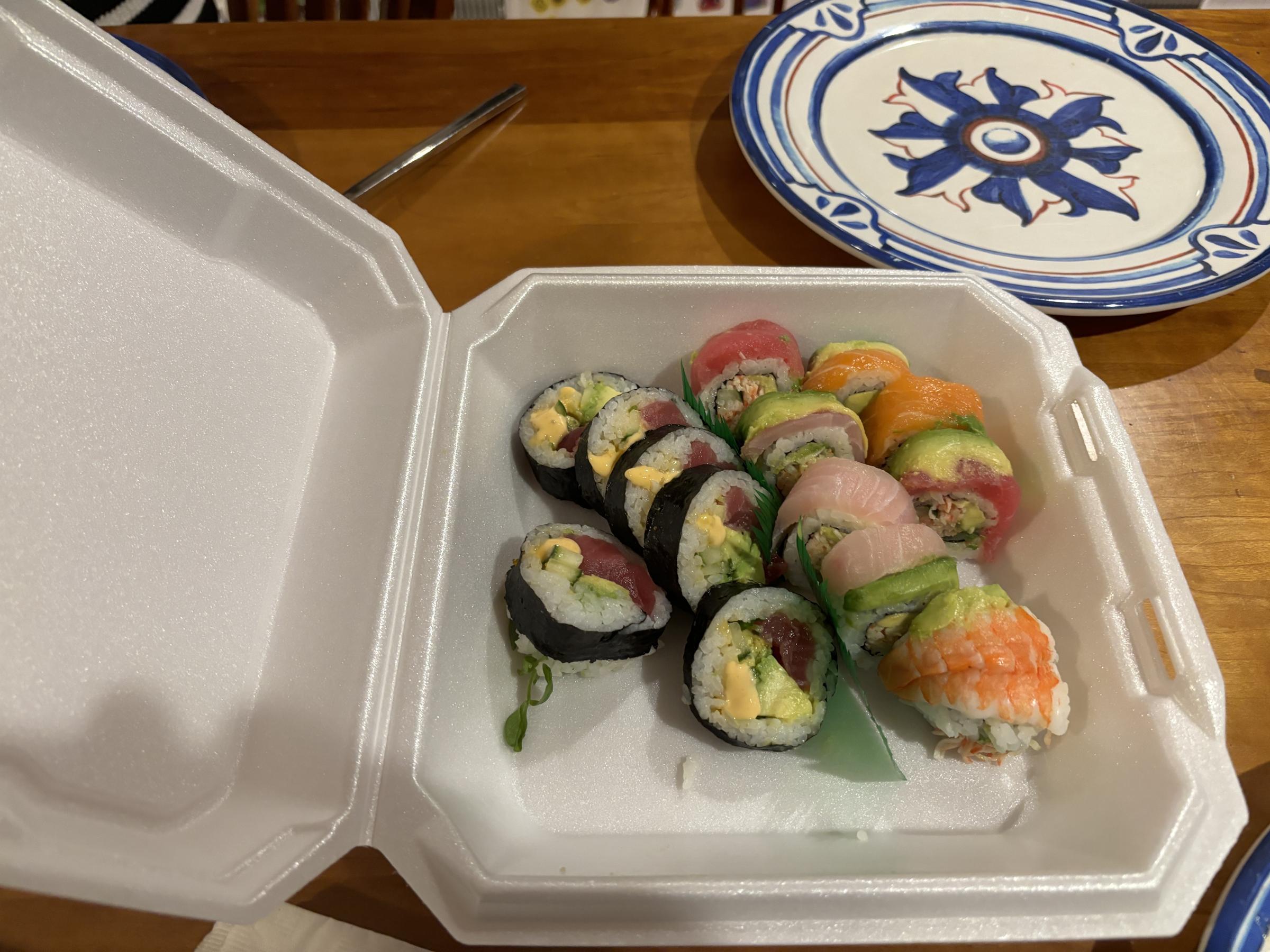 Top Sushi spicy tuna