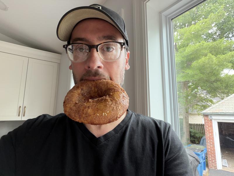 Churro Bagel Selfie