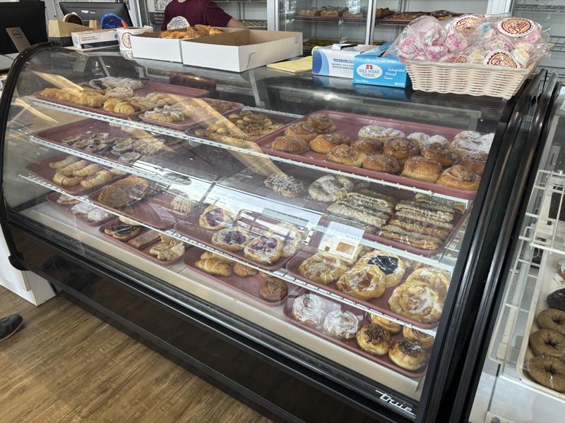 Bello's Bakery - Not My Favorite Bakery - 11744 Manchester Rd, St. Louis, MO 63131