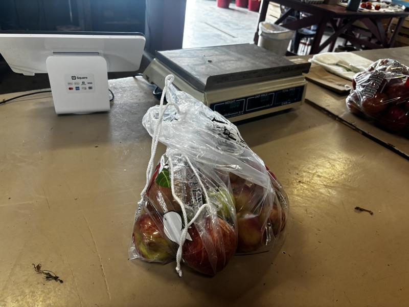 Braeutigam Orchards apples