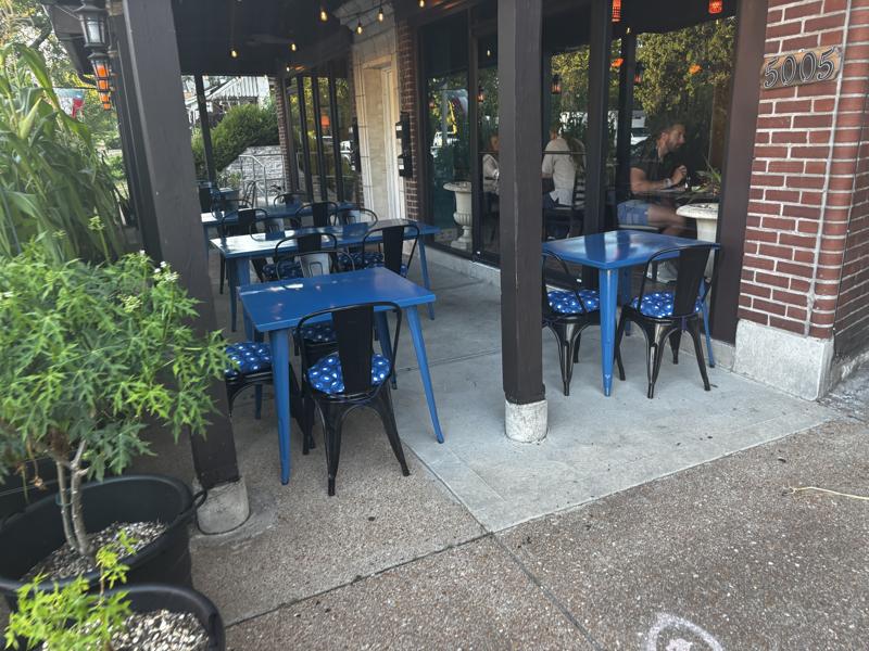 El Molino outside seating