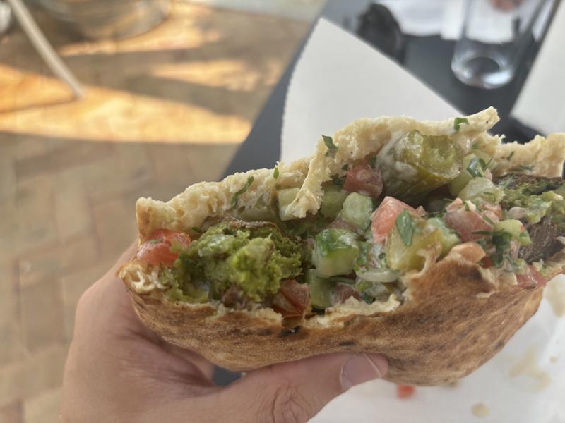 Florentin falafel pita bite