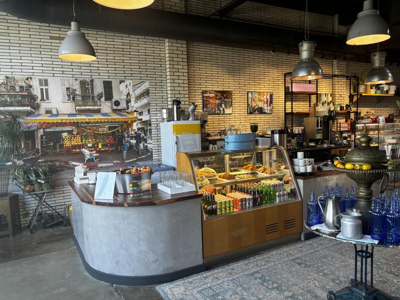 Florentin indoor counter