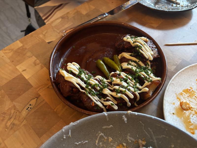 Idol Wolf papas bravas