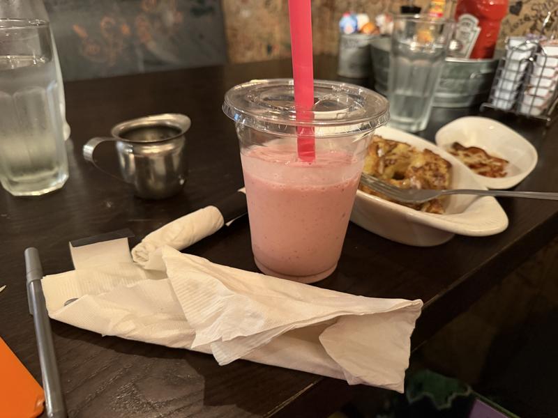 Shack Breakfast & Lunch free strawberry smoothie