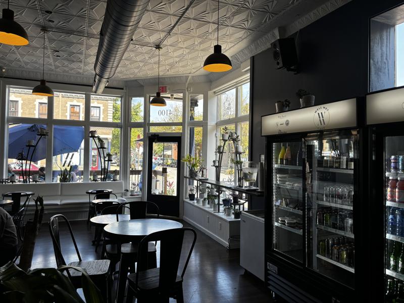 Well Met Cafe inside
